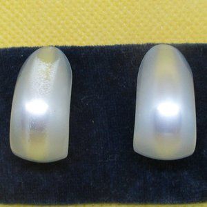 RICHELIEU STERLING SILVER Earrings Richelieu Blue Moonglow1/2 Hoop Screw Back